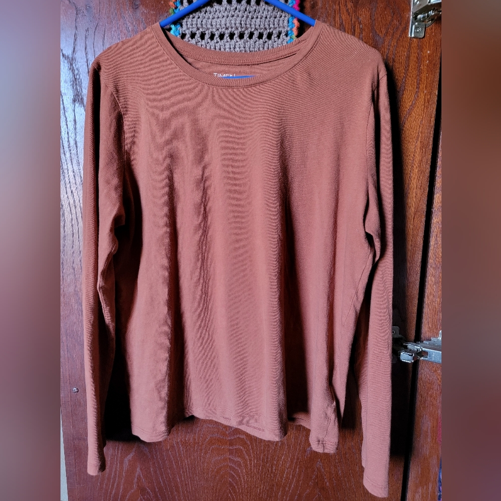 Womens brown long sleeve t